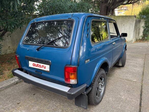 2009 Lada (ВАЗ) 2121 (4x4) I Рестайлинг, синий, 380000 рублей - вид 2