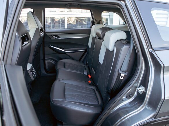 2024 Changan CS75 Plus III, серый, 2395000 рублей - вид 20
