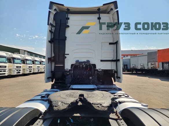 2017 Volvo FH, белый, 6490000 рублей - вид 9