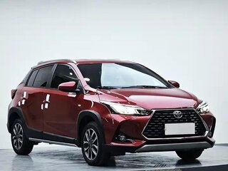 2022 Toyota Yaris L X XP150 Рестайлинг, красный, 1300000 рублей, вид 2