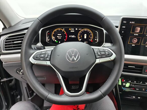 2022 Volkswagen Tayron I Рестайлинг, чёрный, 1780000 рублей - вид 15