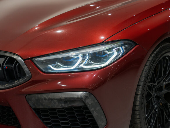 2020 BMW M8 Competition I (F91/F92/F93), красный, 9800000 рублей - вид 31