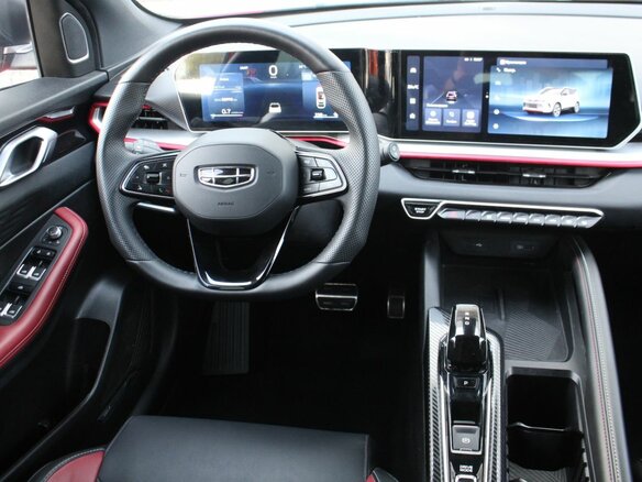 2023 Geely Coolray I Рестайлинг, красный, 2080000 рублей - вид 15