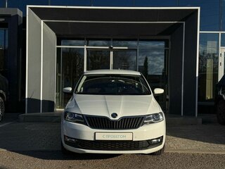 2019 Skoda Rapid I Рестайлинг, белый, 1350000 рублей, вид 2