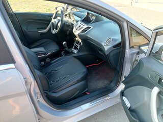 2011 Ford Fiesta Mk6, серый, 550000 рублей, вид 3