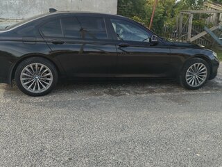 2013 BMW 7 серии Long 740Li xDrive V (F01/F02/F04) Рестайлинг, чёрный, 2690000 рублей, вид 5