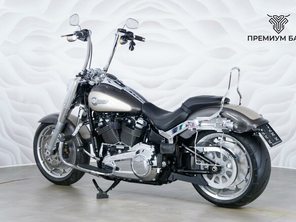 2023 Harley-Davidson Fat Boy, серый, 2277000 рублей - вид 7