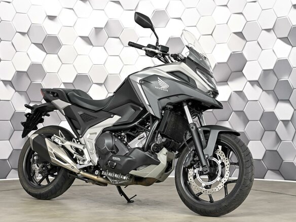 2021 Honda NC 750X, чёрный, 999000 рублей