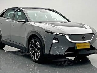 2025 Mazda EZ-60, серый, 4656034 рублей, вид 2