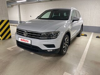 2018 Volkswagen Tiguan II, белый, 2500000 рублей, вид 1