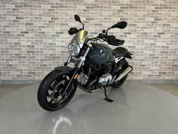 2018 BMW R Nine T Pure, синий, 1059000 рублей - вид 1