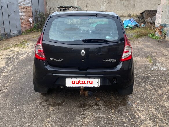 2011 Renault Sandero I, чёрный, 270000 рублей - вид 4