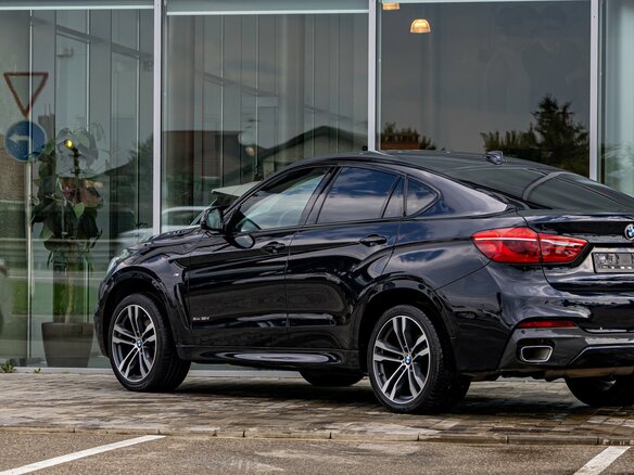 2019 BMW X6 30d II (F16), чёрный, 3995000 рублей - вид 8