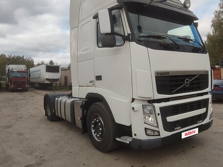 2010 Volvo FH, белый, 3800000 рублей, вид 3