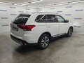 2020 Mitsubishi Outlander III Рестайлинг 3, белый - вид 2