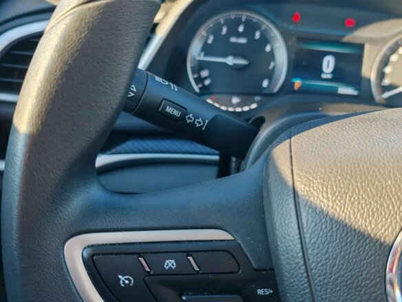 2022 Buick Excelle III Рестайлинг, белый, 1450000 рублей - вид 21