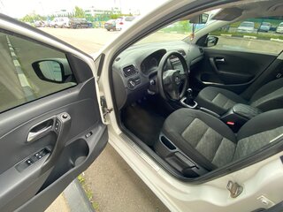 2012 Volkswagen Polo V, белый, 590000 рублей, вид 5