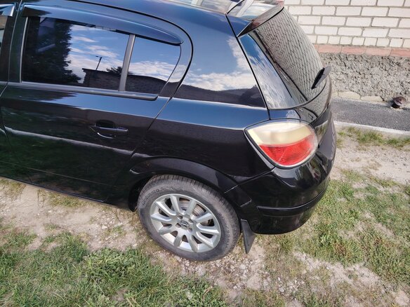 2005 Opel Astra H, чёрный, 400000 рублей - вид 12