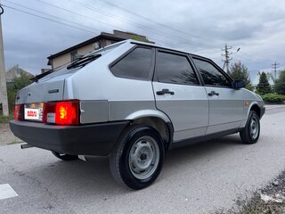 2004 Lada (ВАЗ) 21093i, серебристый, 500000 рублей, вид 4