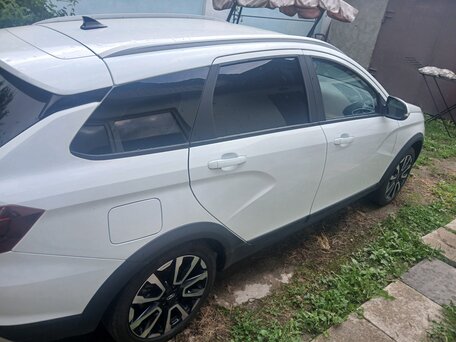 2024 Lada (ВАЗ) Vesta SW Cross I Рестайлинг (NG), белый, 1470000 рублей, вид 4