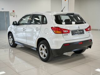 2013 Mitsubishi ASX I Рестайлинг, белый, 803000 рублей, вид 4