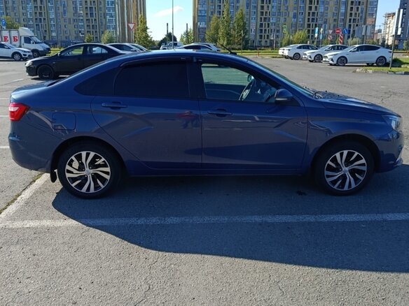 2017 Lada (ВАЗ) Vesta I, синий, 820000 рублей - вид 17