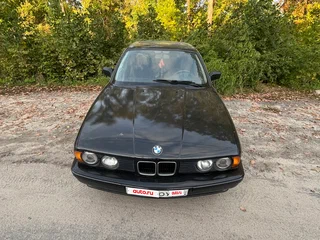 1988 BMW 5 серии 525i III (E34), чёрный, 350000 рублей, вид 2
