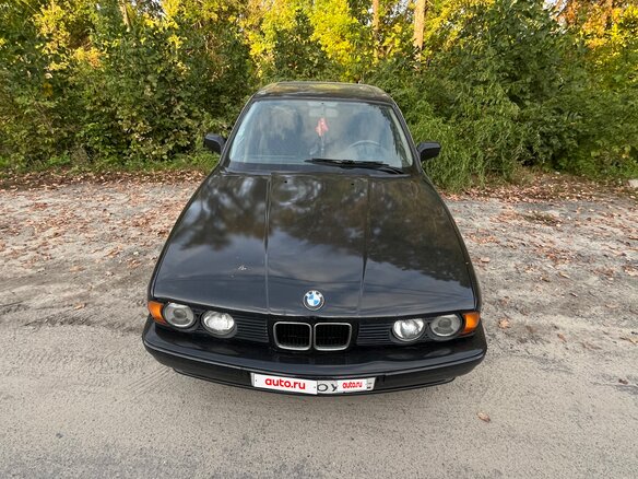 1988 BMW 5 серии 525i III (E34), чёрный, 350000 рублей - вид 1