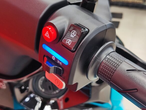 2026 Honda NWF150, голубой, 399900 рублей - вид 11