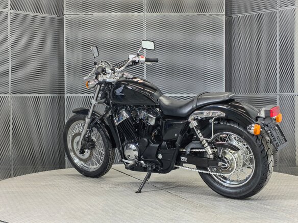 2011 Honda Shadow 750, чёрный, 699000 рублей - вид 5