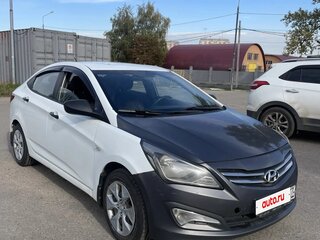 2014 Hyundai Solaris I Рестайлинг, белый, 600000 рублей, вид 1