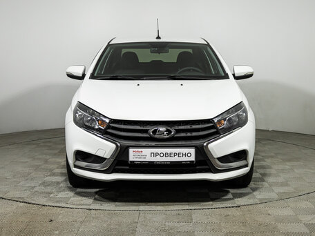 2017 Lada (ВАЗ) Vesta I, белый, 649777 рублей, вид 2