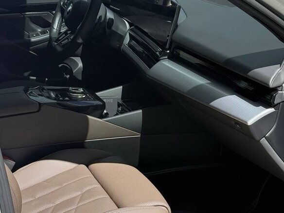 2024 BMW 5 серии 523d VIII (G60/G61/G68), белый, 6985000 рублей - вид 15