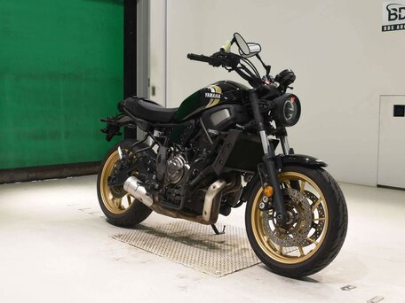 2022 Yamaha XSR700, чёрный, 699000 рублей, вид 3