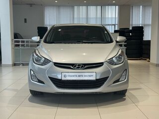 2015 Hyundai Elantra V (MD) Рестайлинг, серебристый, 1299000 рублей, вид 2