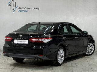 2020 Toyota Camry VIII (XV70), чёрный, 2449800 рублей, вид 2