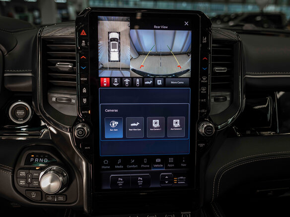 2026 Ram 1500 Crew Cab eTorque V Рестайлинг, серый, 11062679 рублей - вид 37