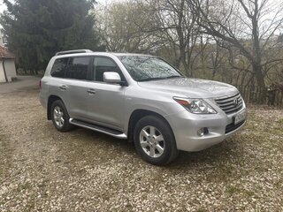 2011 Lexus LX 570 III, серебристый, 3700000 рублей, вид 2