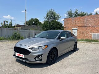 2019 Ford Fusion (North America) II Рестайлинг, серый, 1450000 рублей, вид 1
