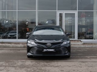 2020 Toyota Camry VIII (XV70), чёрный, 2688000 рублей, вид 3