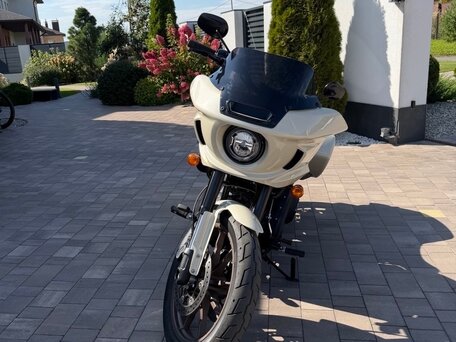 2023 Harley-Davidson Low Rider ST, белый, 1920000 рублей, вид 2