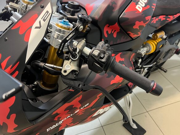 2026 Ducati Panigale V2, красный, 3340000 рублей - вид 5