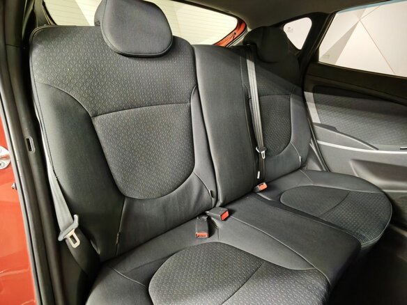 2011 Hyundai Solaris I, красный, 569000 рублей - вид 14