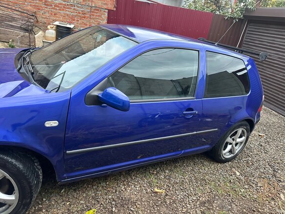 2001 Volkswagen Golf IV, синий, 135000 рублей - вид 11