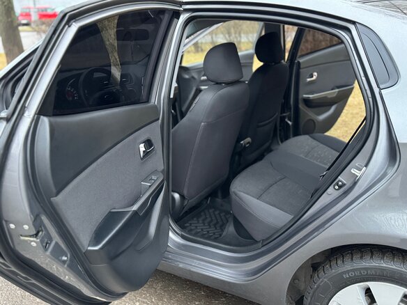 2012 Kia Rio 4-speed III, серый, 647000 рублей - вид 12