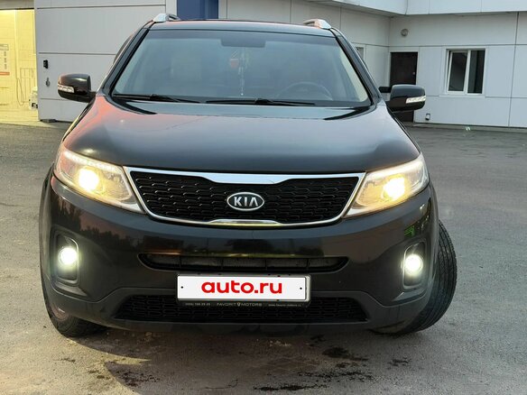 2013 Kia Sorento II Рестайлинг, чёрный, 1460000 рублей - вид 3