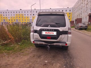 2015 Mitsubishi Pajero IV Рестайлинг 2, белый, 2350000 рублей, вид 5