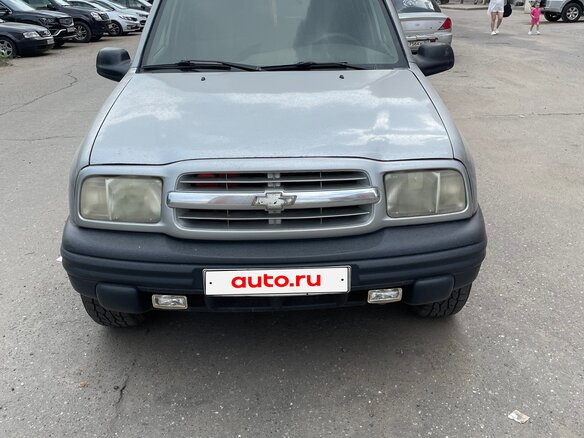 2003 Chevrolet Tracker II, серый, 350000 рублей