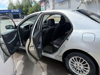 2005 Toyota Corolla IX (E120, E130) Рестайлинг, серебристый, 435000 рублей, вид 5