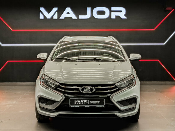 2024 Lada (ВАЗ) Vesta SW I Рестайлинг (NG), белый, 1299000 рублей - вид 1